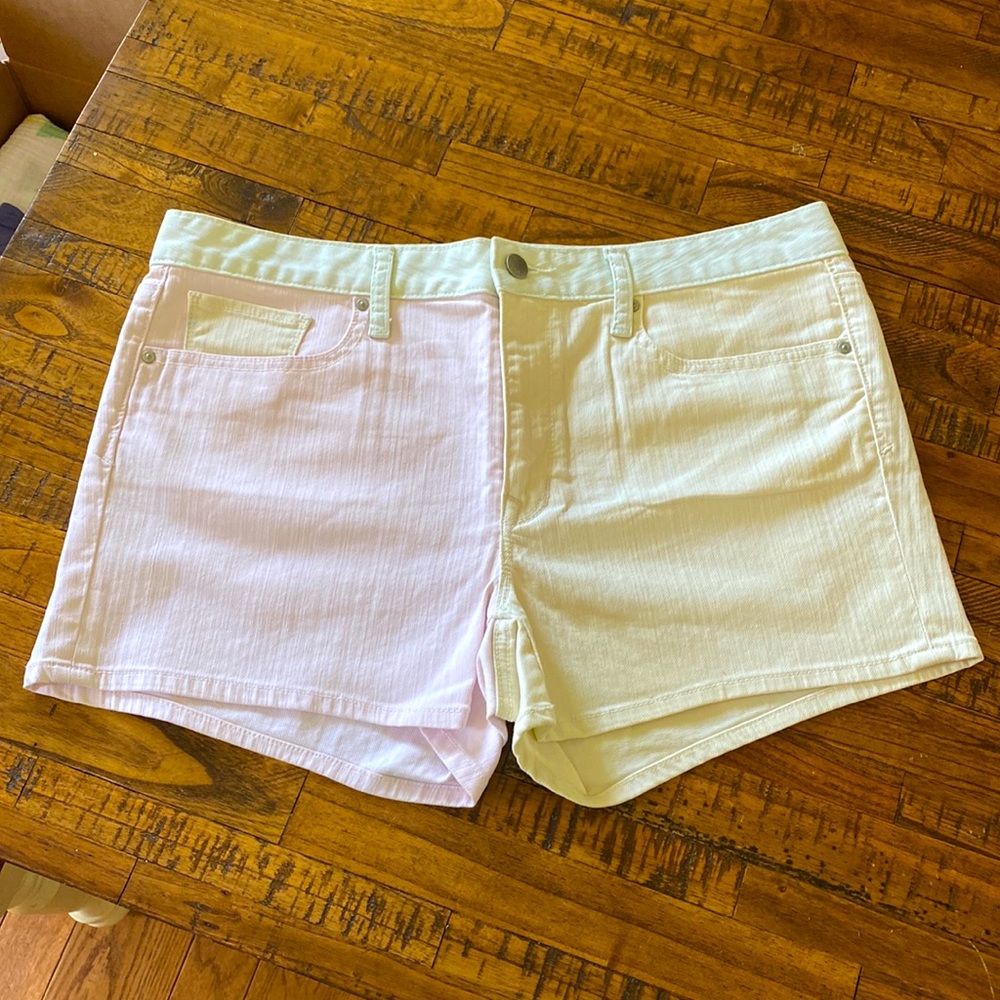 Gap 1969 Colorblock slim Shorts Size 30 Never Worn Pastel Yellow, Pink, Mint